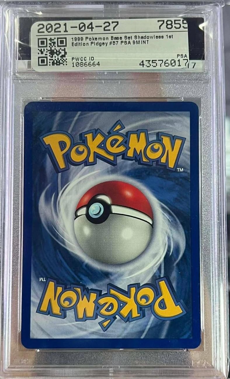 Pidgey 57/102 1st Edition Game Pokemon PSA 9